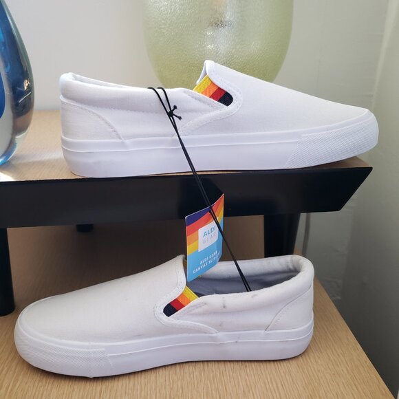 BNWT Aldi Gear White Rainbow Canvas Slip-on Style (8) KICKS - Picture 9 of 9